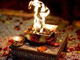 Transform Your Spiritual Journey with Mahant Nitin Bairagi's Havan Services