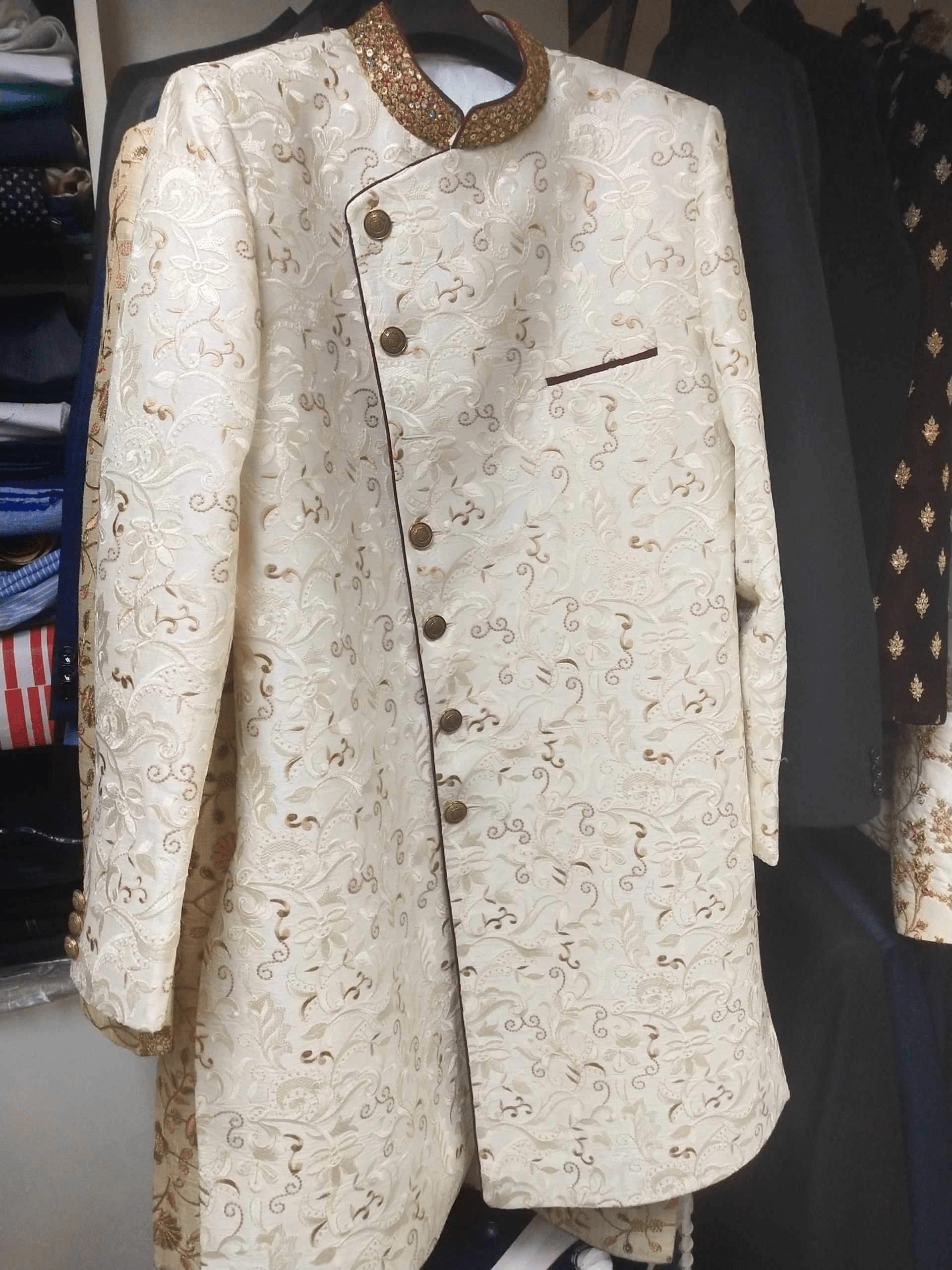 Elevate Your Style: The Elegance of Jodhpuri Suits for the Modern Indian Man