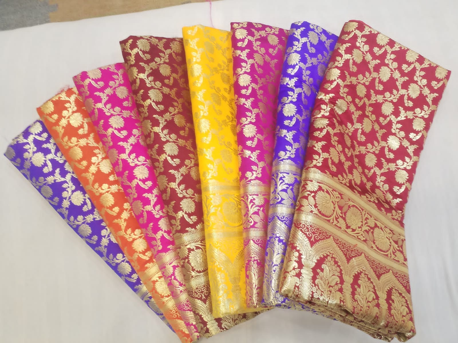 The Timeless Elegance: Transforming Dreams with Banarasi Silk Sarees