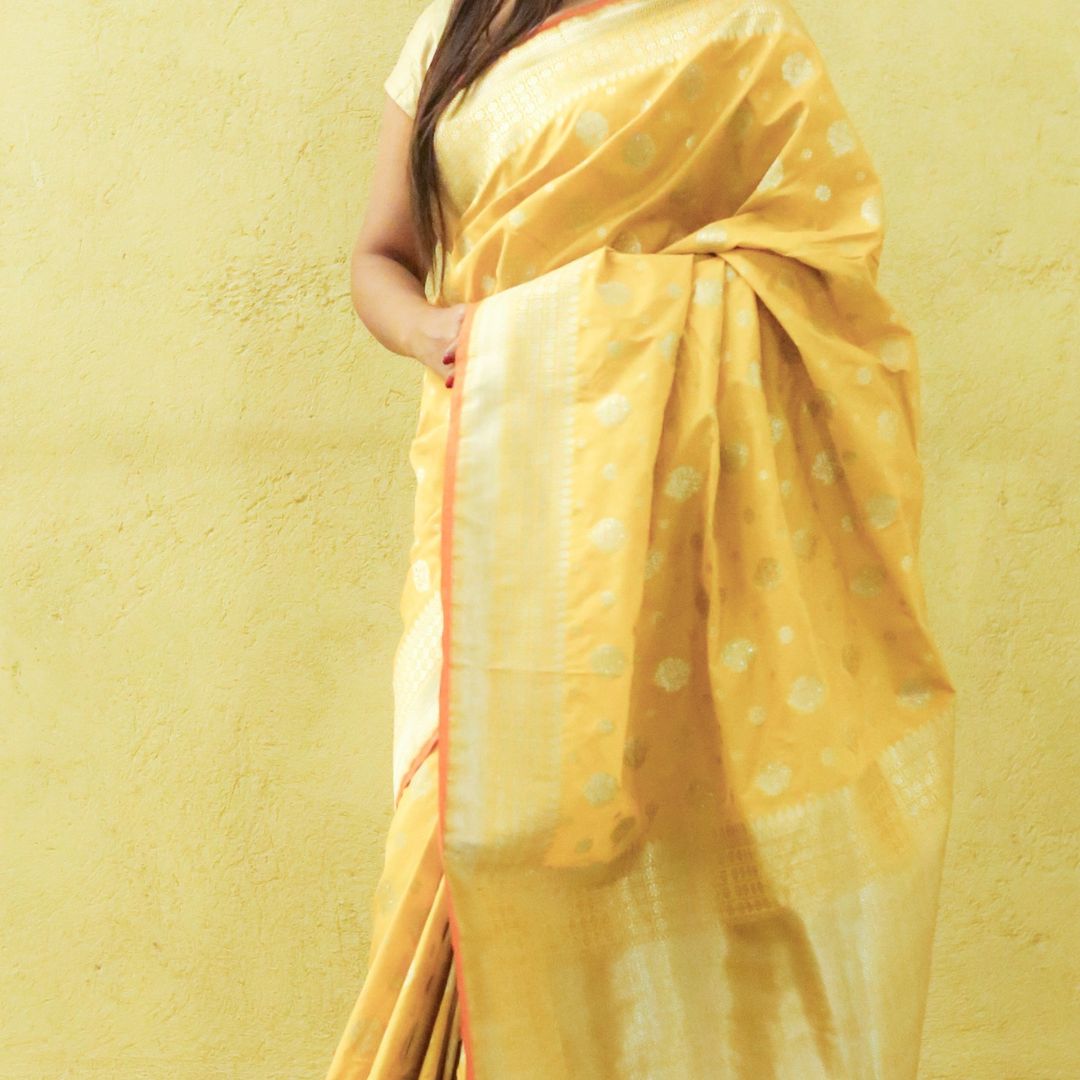 The Chic Semi-Silk Saree: A Timeless Elegance for Every Occasion