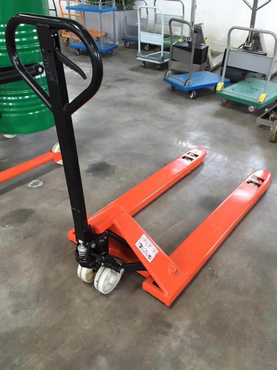 Empowering Efficiency: How Hydraulic Hand Jacks Transform Lives