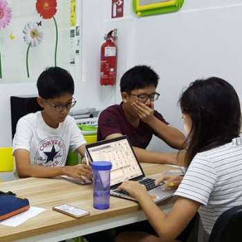 Empowering Young Minds: The Transformative Power of Group Tuitions at Home