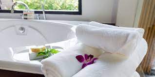 How Spa Laundry Services Can Transform the Life of a Busy Professional