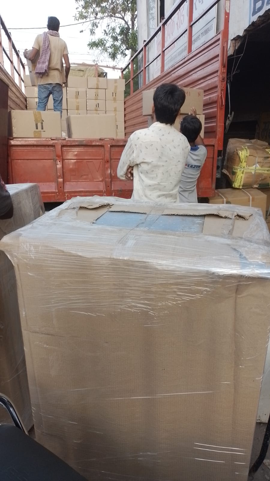 Journey of a Seamless Move: How Intercity Moving Experts Transformed Priya's Life