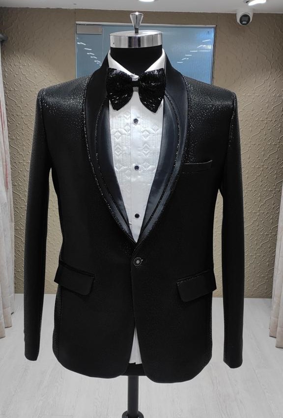 Shining Through: How the Extravagant Black Sequin Tuxedo Set Transforms Your Special Day