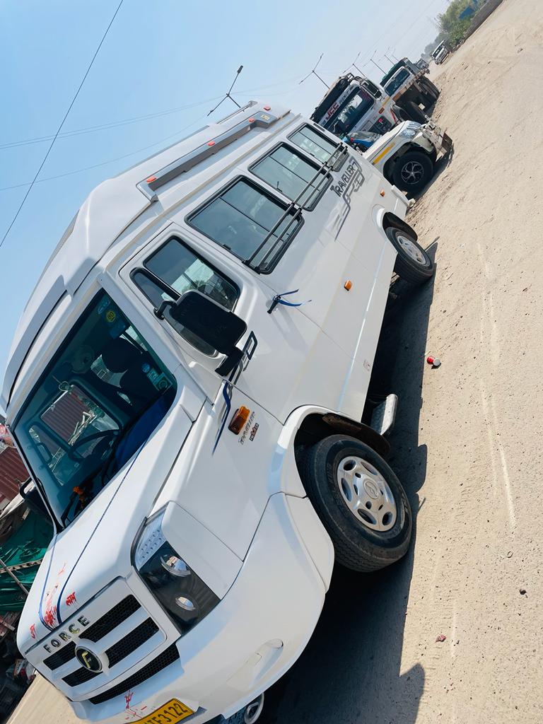 Journey Together: How Khushi Travels Solves Your Group Travel Woes