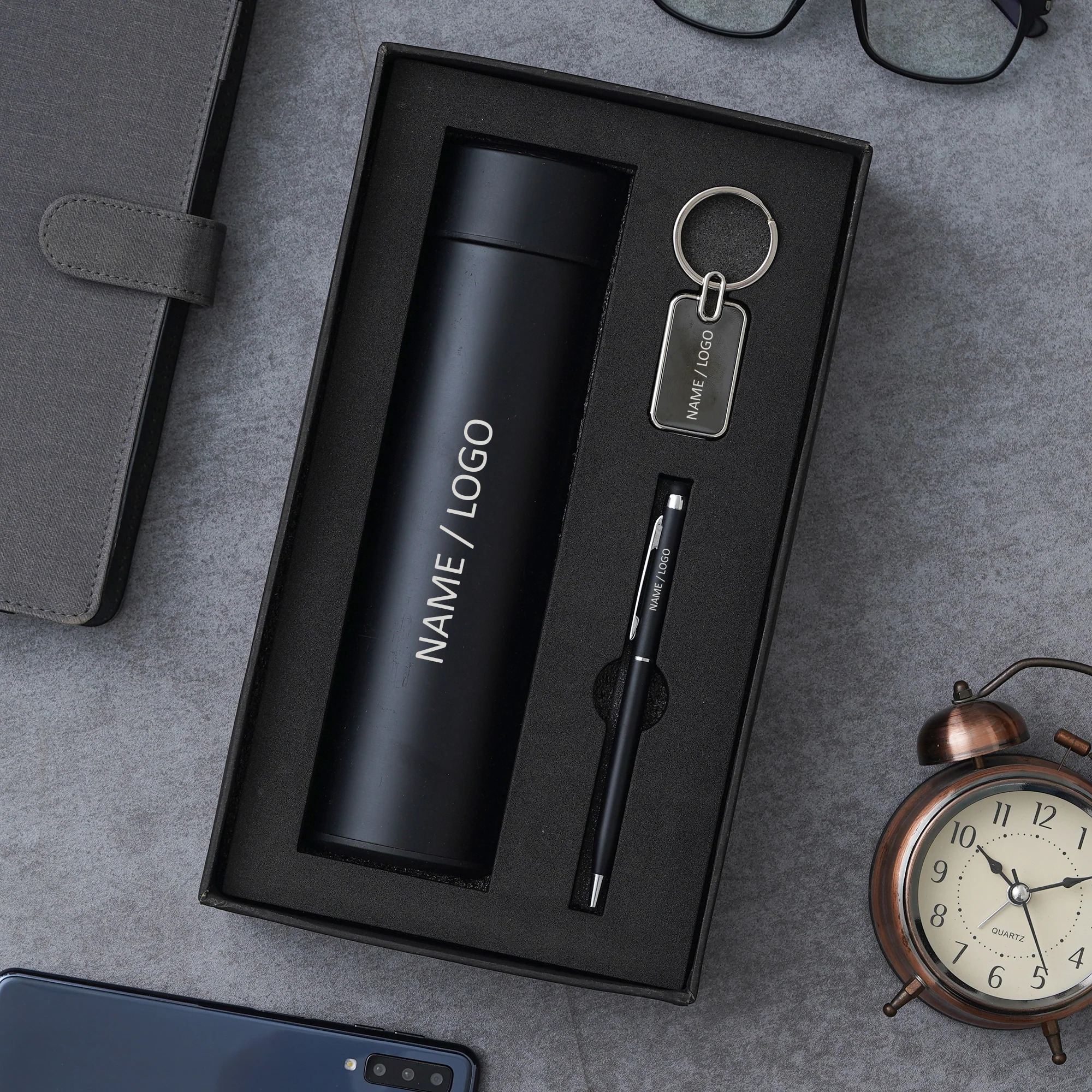 Transforming Corporate Gifting with Customized Hampers: A Journey of Connection and Appreciation