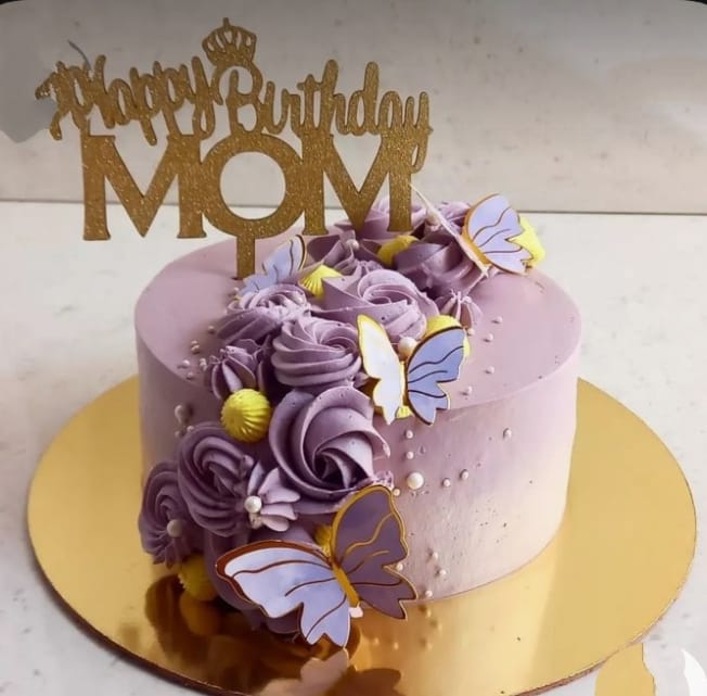 Celebrating Mother's Day with Sweet Delights: A Gift That Speaks from the Heart