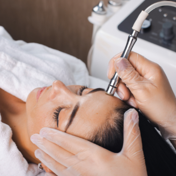 Radiance Unveiled: The Transformative Power of Hydra Facial Treatments