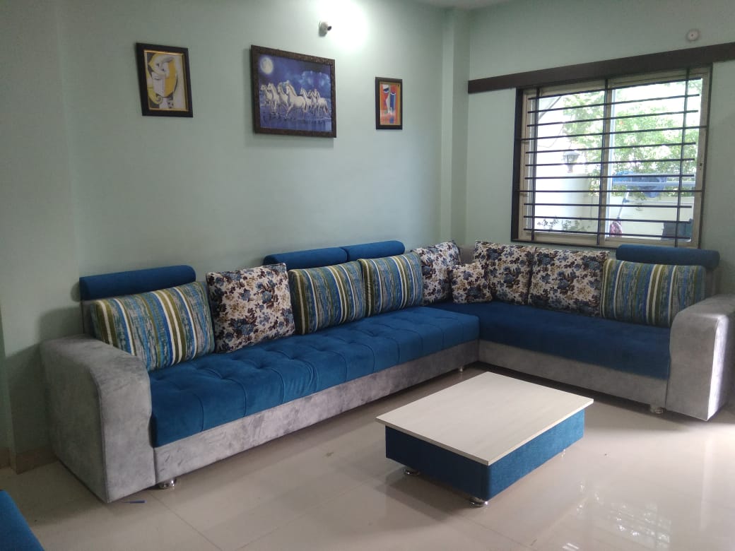 Transform Your Living Space: The Wooden Sofa That Redefines Comfort and Style