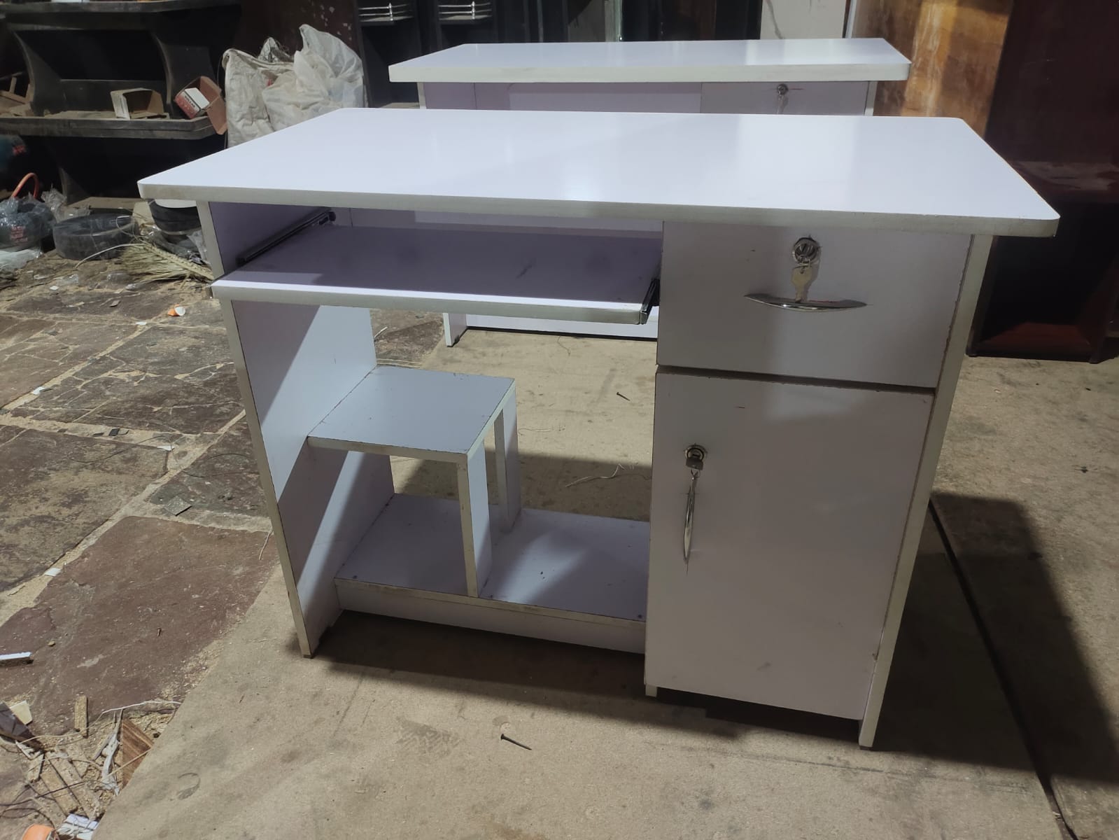 Transform Your Workspace: How the Perfect Desk Table Can Change Your Life