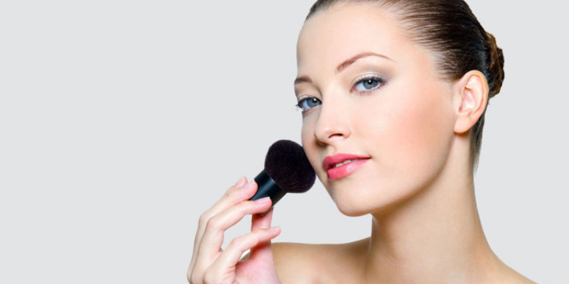 Transform Your Confidence: Kavya’s Journey Through Personal Grooming & Makeup Mastery