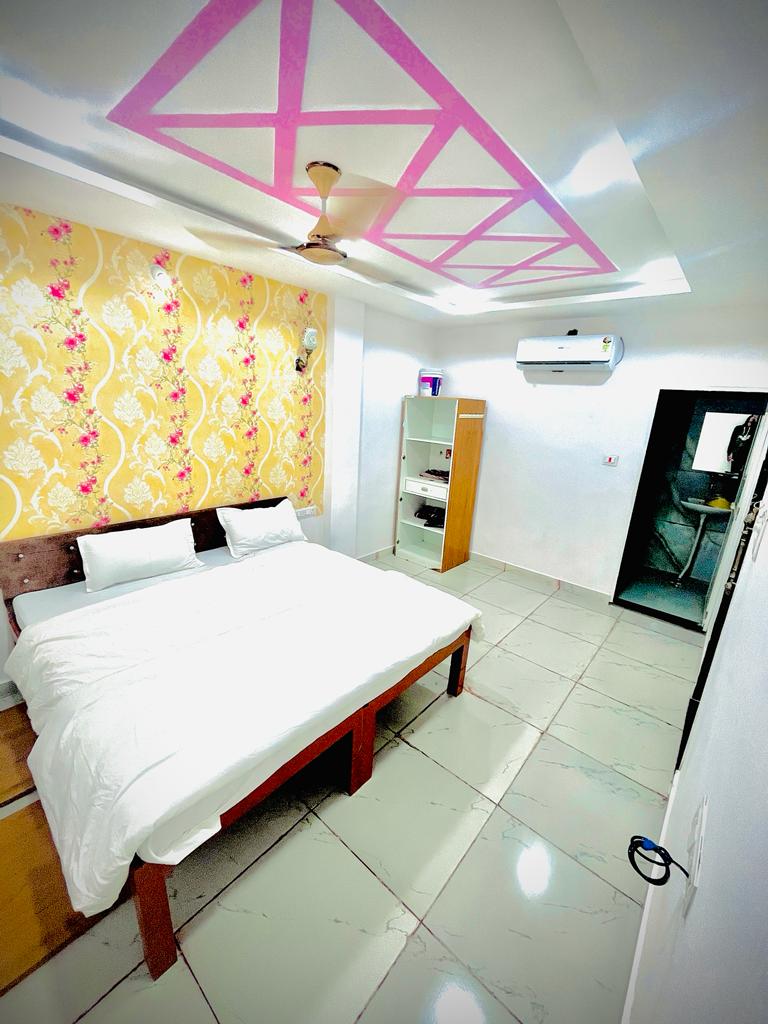 Discover Comfort and Convenience: Avantika's AC Rooms in Ujjain | Avantika Tourism and Hotels