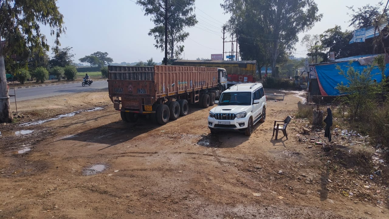 Transforming Logistics in India: How Express Parcel Delivery Service Elevates Rajesh's Business