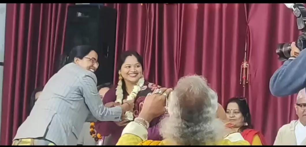 Unlocking the Mysteries: How Online Astrology Transformed Ananya's Life