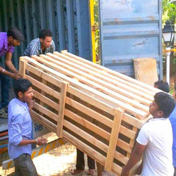 Simplifying Relocation: How Priya Found Peace of Mind with Professional Loading and Unloading Services