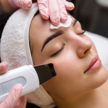 Discover Radiant Skin with Hydra Facials: A Journey to Confidence