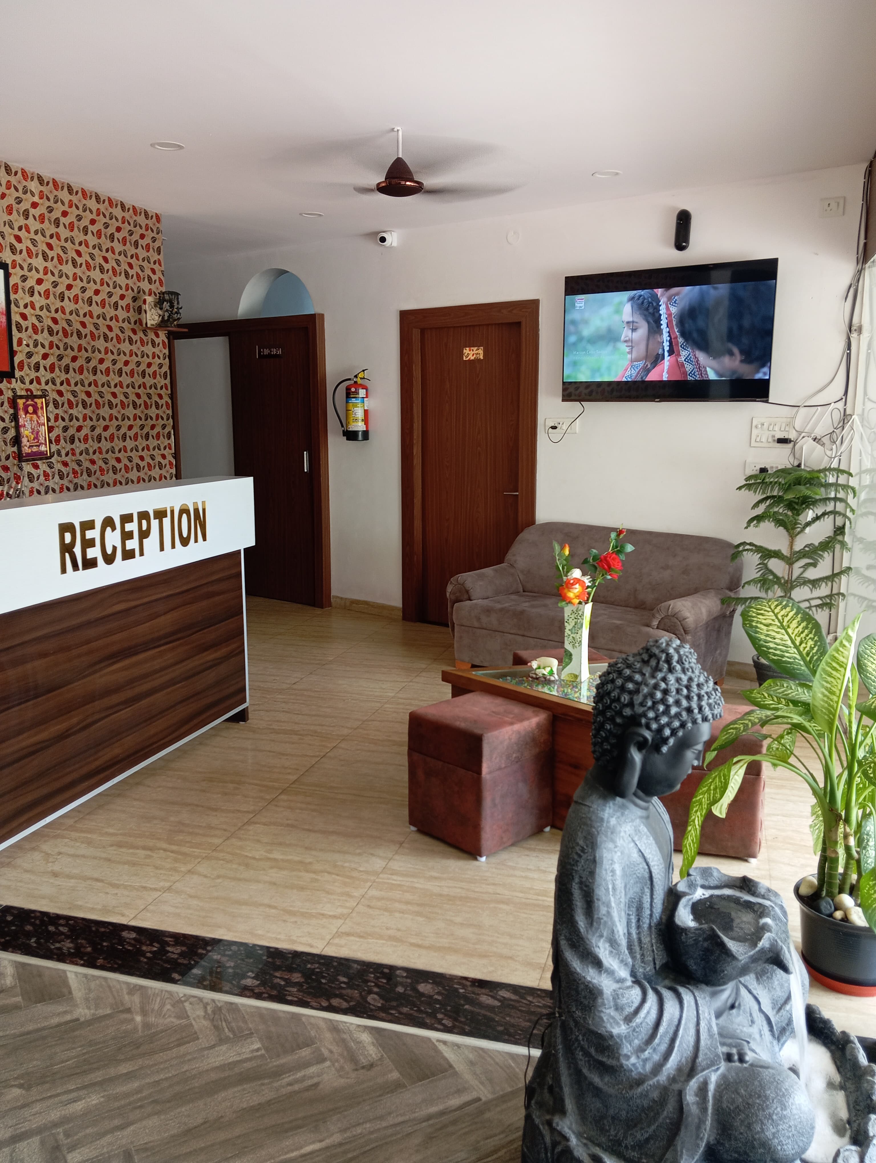 Revitalizing Your Business Stay: Discover Duke Inn Residency