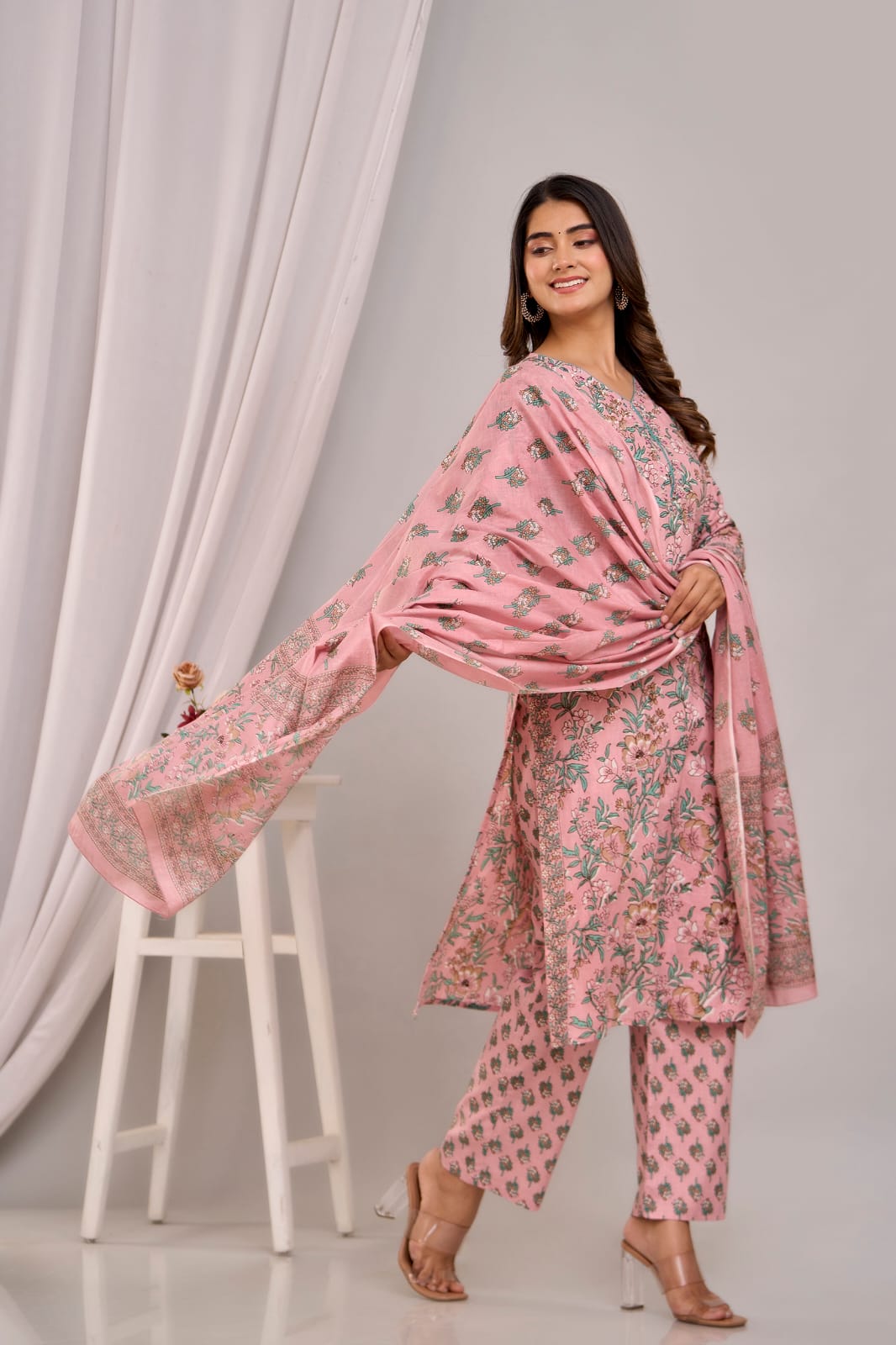 Elevate Your Wardrobe: The Kurti-Pant-Dupatta Set Every Indian Woman Needs