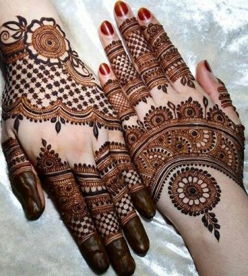 Embracing Tradition with a Modern Twist: The Journey of a Mehendi Enthusiast