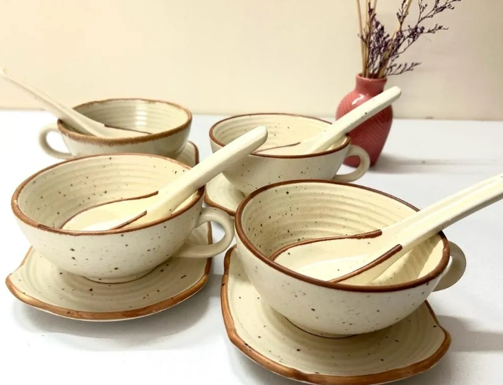 The Art of Dining: How Handcrafted Soup Bowls Transformed Maya's Kitchen