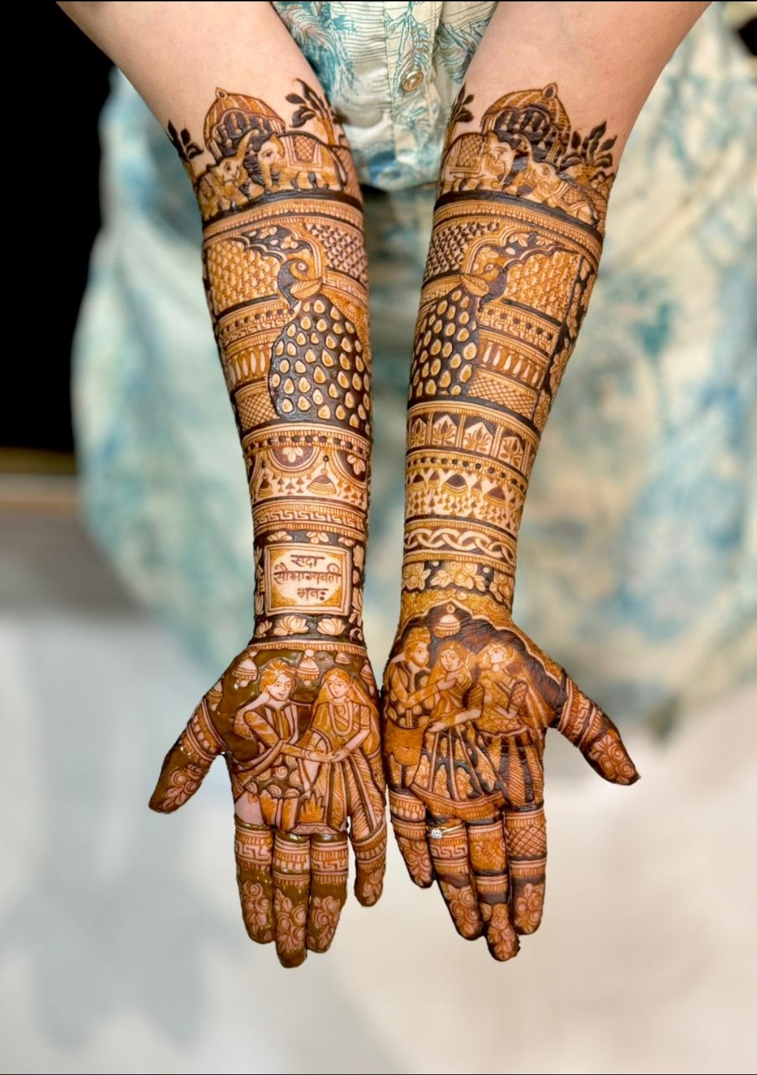 Transform Your Wedding Dreams with Expert Bridal Mehndi Designs