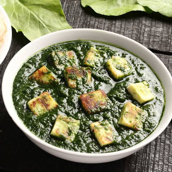 Satisfying Your Palate with Palak Paneer: A Tale of Tradition and Convenience