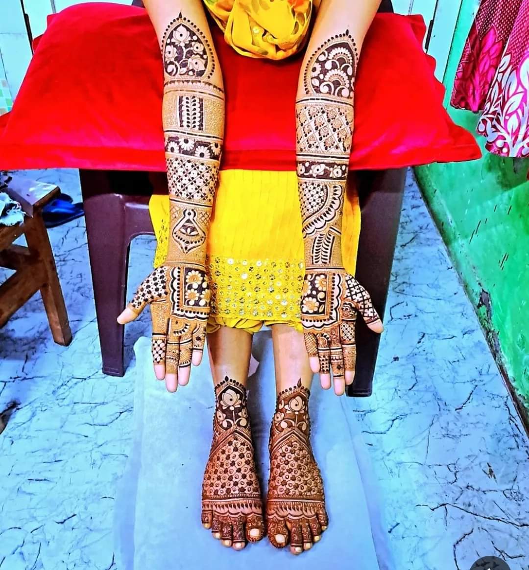 Transforming Celebrations: How Mehandi Artists Add Color and Joy to Every Occasion Vishal Mehandi Art Gate No 1 Basement, Old Gaurav Tower, Malviya Nagar, Jaipur - 302017 (gaurav Tower)