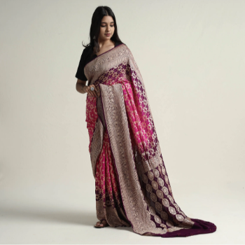 Celebrate Dussehra in Style: How Prisha Solved Her Wardrobe Woes