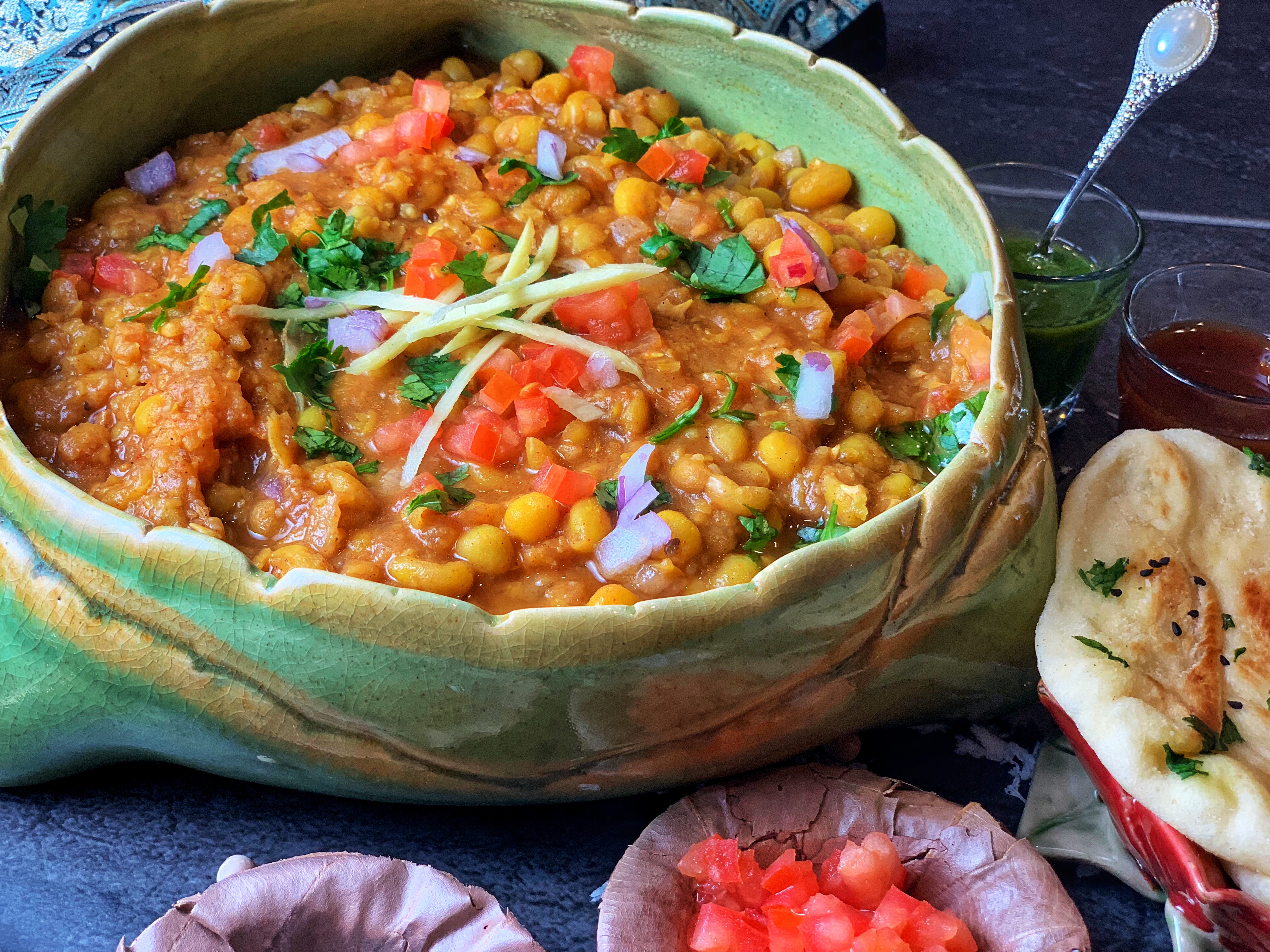 Unleashing the Flavor: How Ghugni Chaat Solves Your Snack Dilemmas