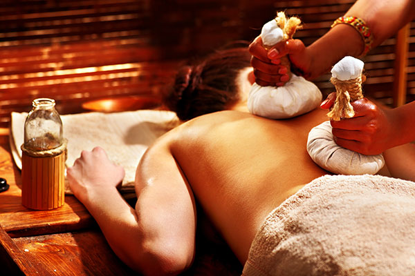 Discover Holistic Healing: How Potli Massage Transformed Meera’s Life