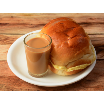 The Essence of Friendship: How Bun Maska Brings Friends Together