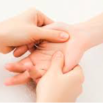 Transform Your Life with Acupressure: Anjali’s Journey to Wellness