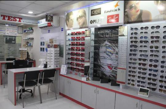 Buy Sunglasses in Pradhikaran Pune