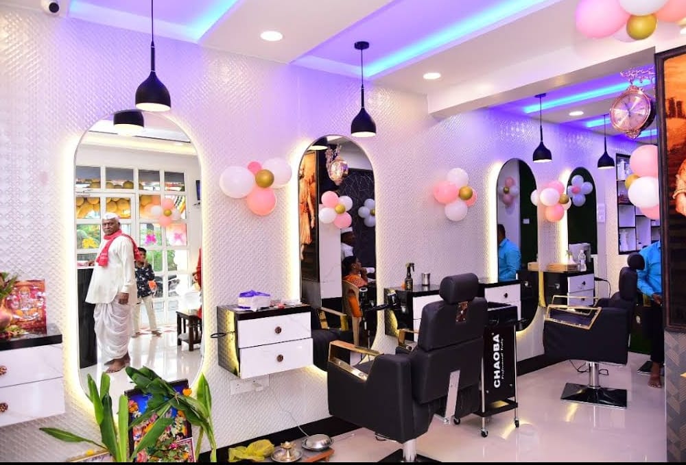 Beauty Salon in Vadgaon Budruk Pune