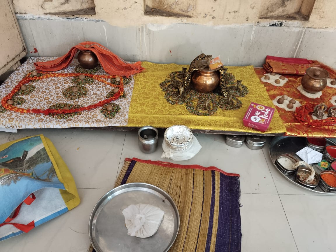 Navgrah Shanti Poojan Pandit in Ujjain