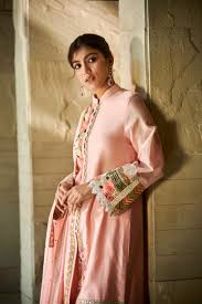 Embrace Elegance: How Designer Suits with Patchwork Transform Lives