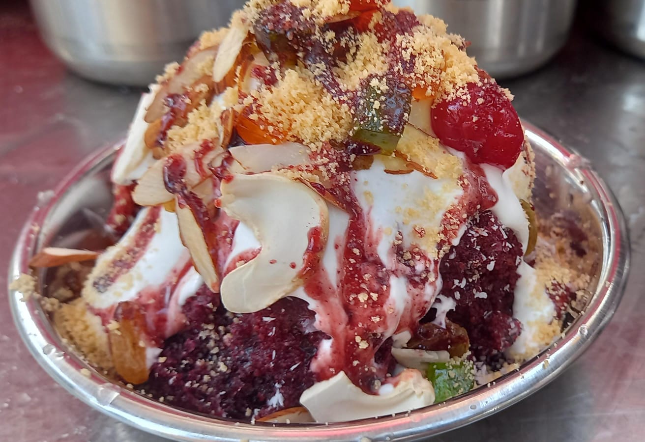 How R&M Special Gola Transforms a Timid Housewife into a Confident Entrepreneur