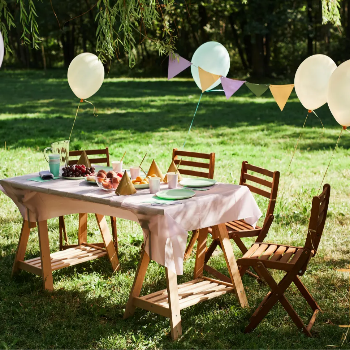 Celebrate Unforgettable Birthdays at Titanic Riverside Retreat