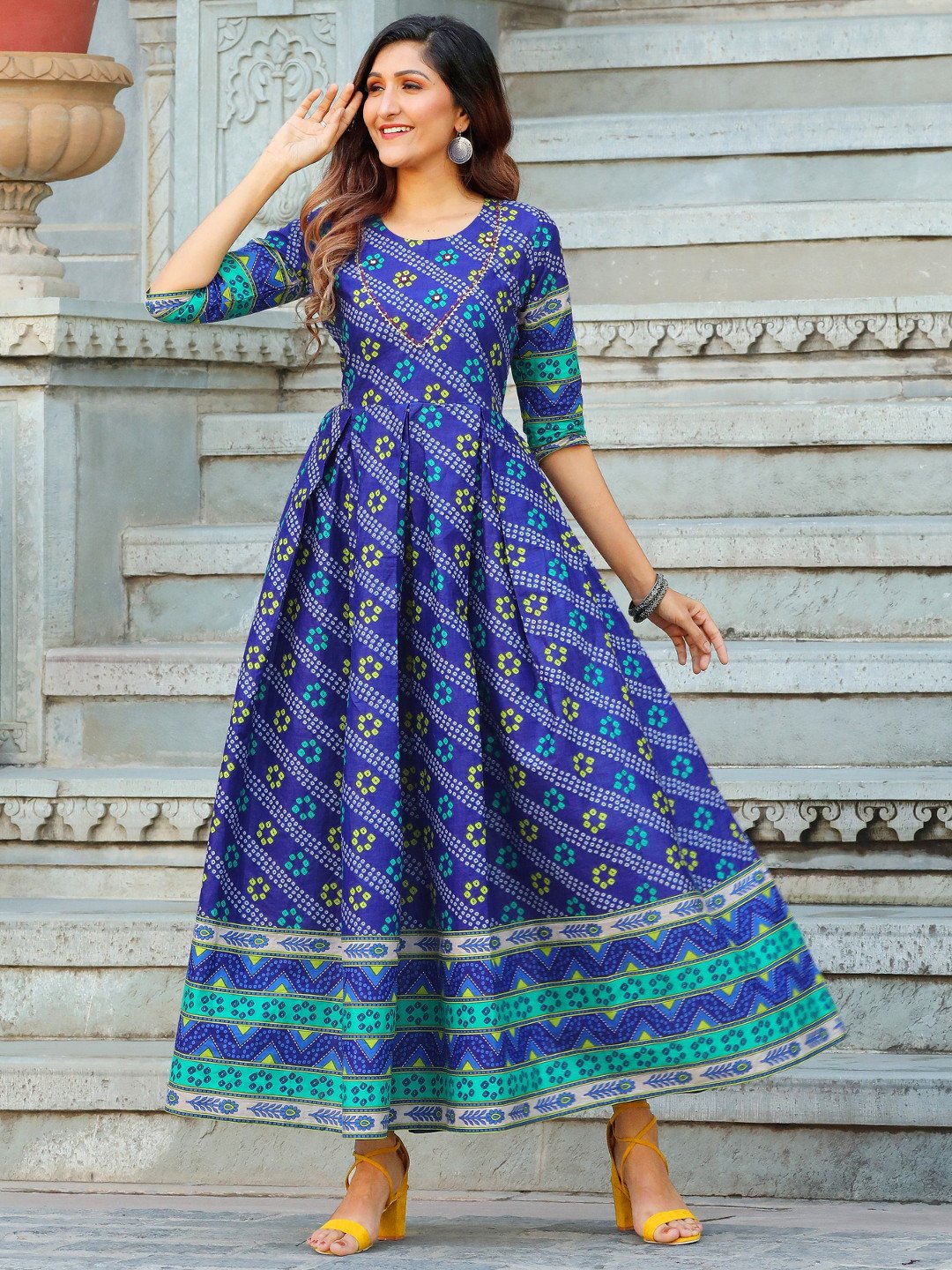 Embracing Elegance: How Long-Length Kurtis Transform Lives