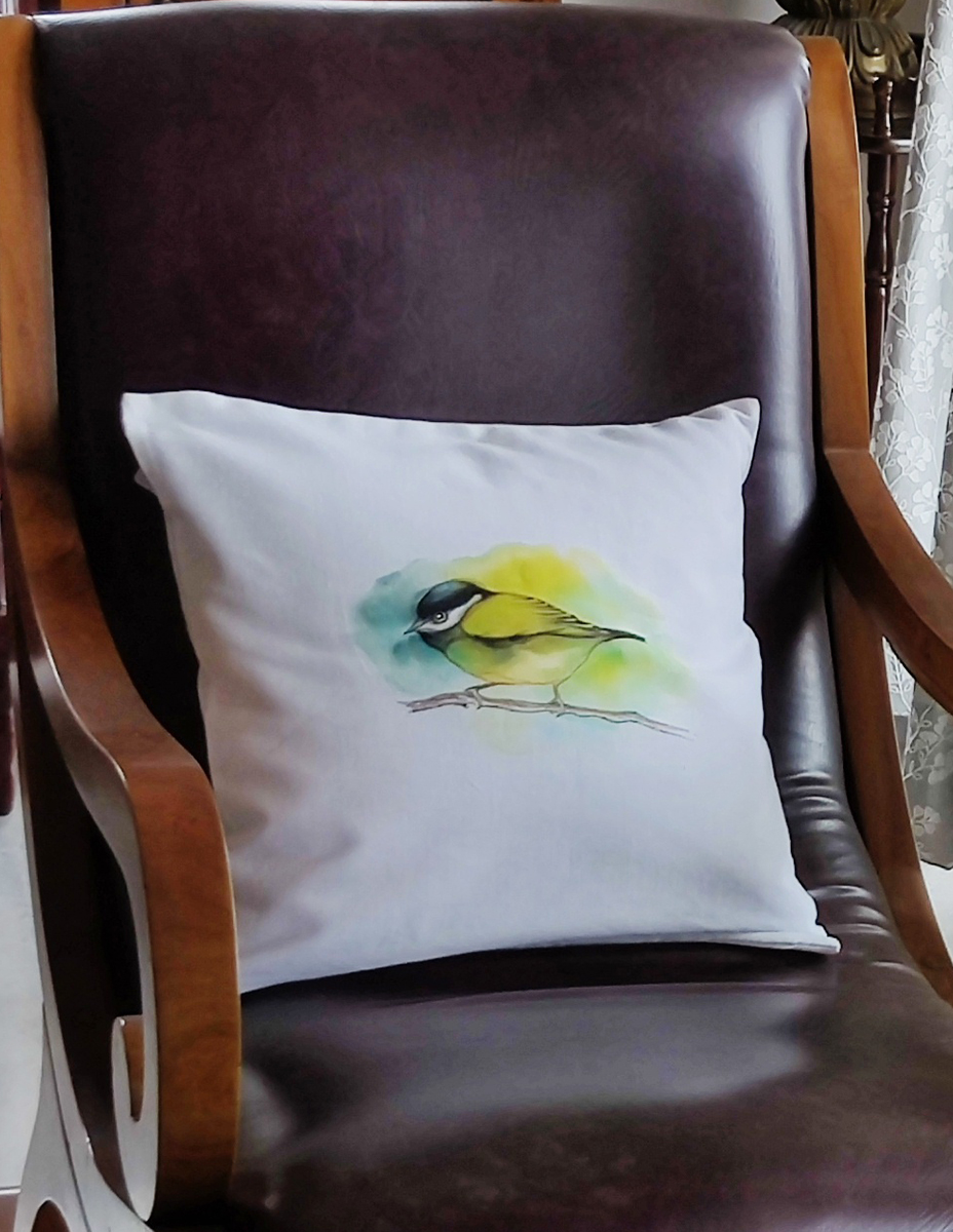 Transforming Spaces: How Hand-Painted Home Decors Revitalize Your Living Environment