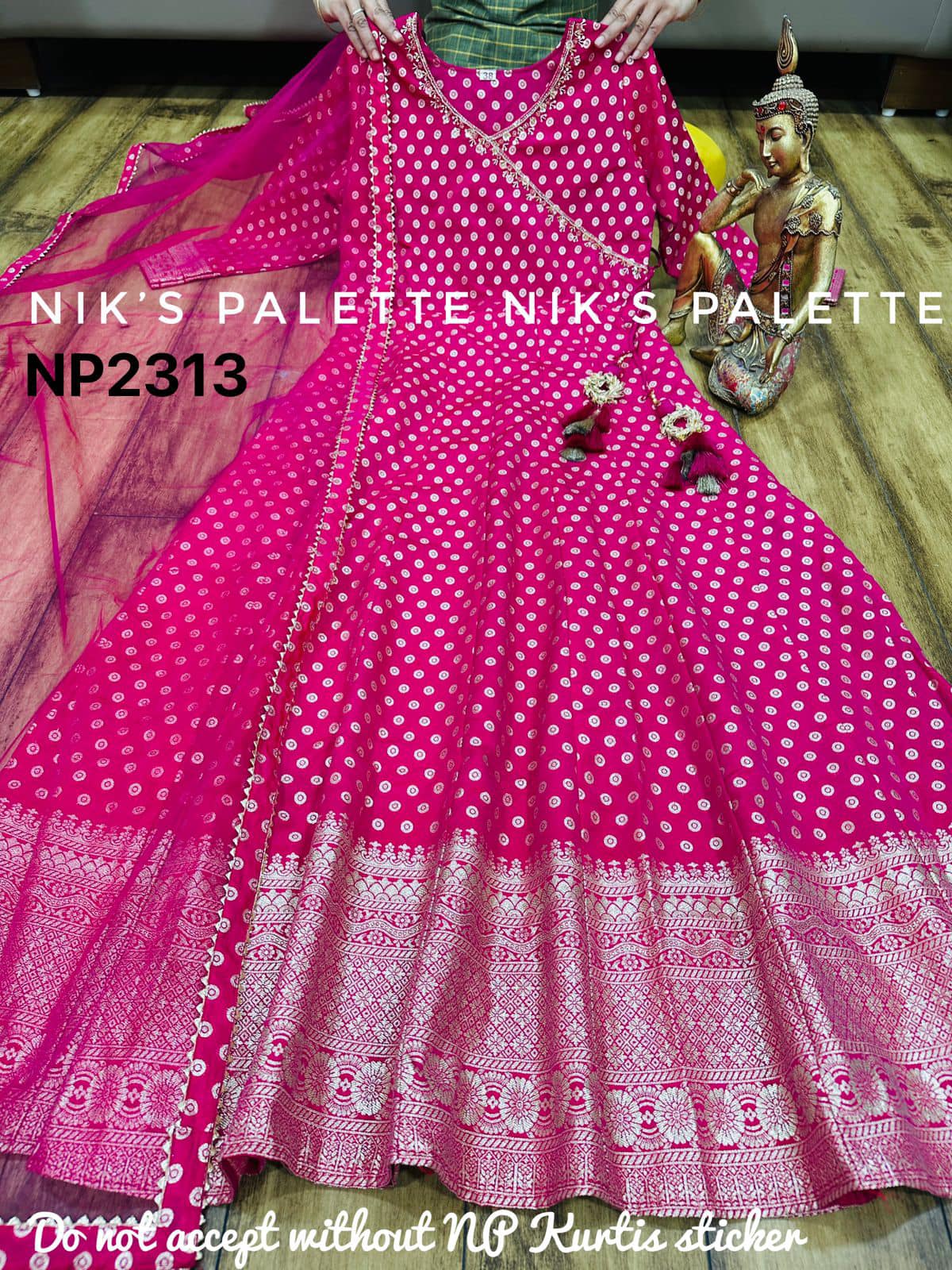 Embrace Elegance: The Perfect Indo-Western Attire for the Modern Indian Woman