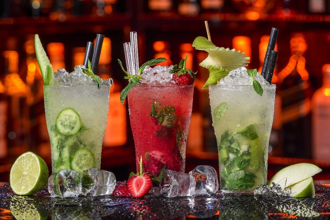 Refreshing Resolutions: How Mojitos Transform Workspaces into Creative Havens