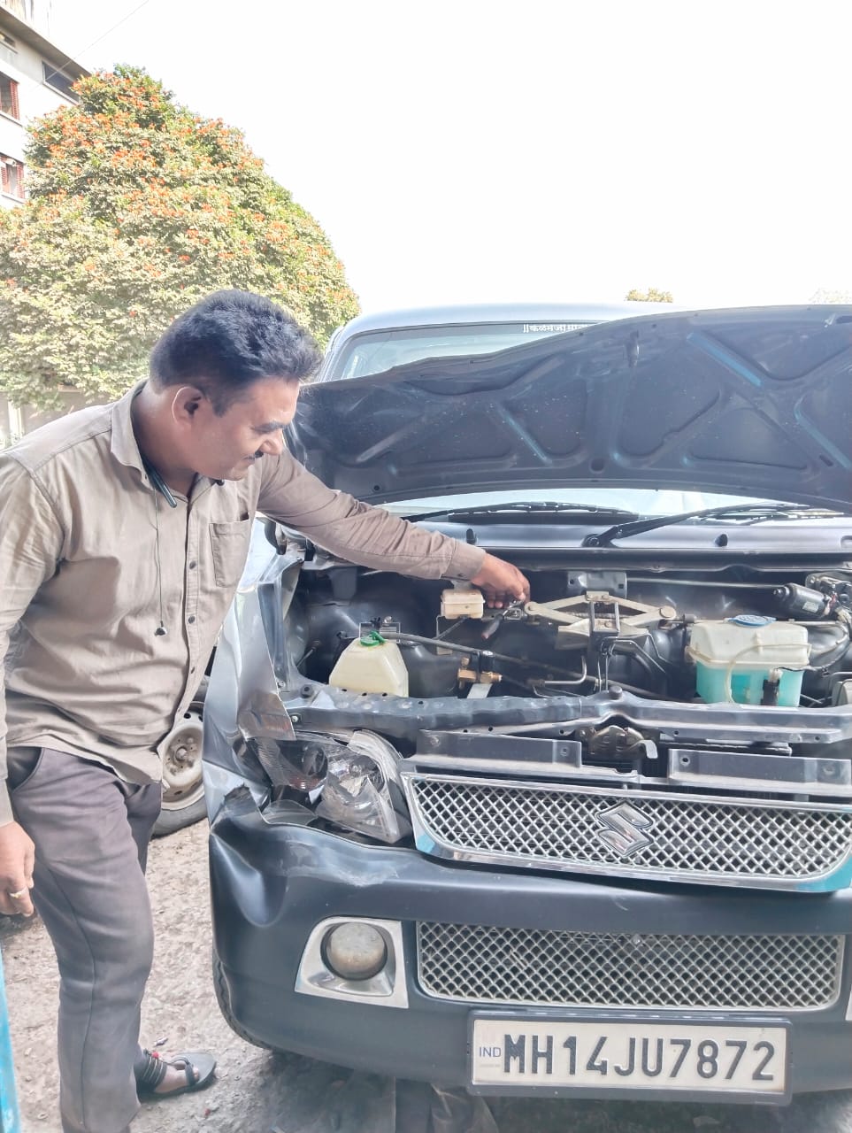 Revving Up Your Confidence: How Mechanical Expertise Empowers Car Owners