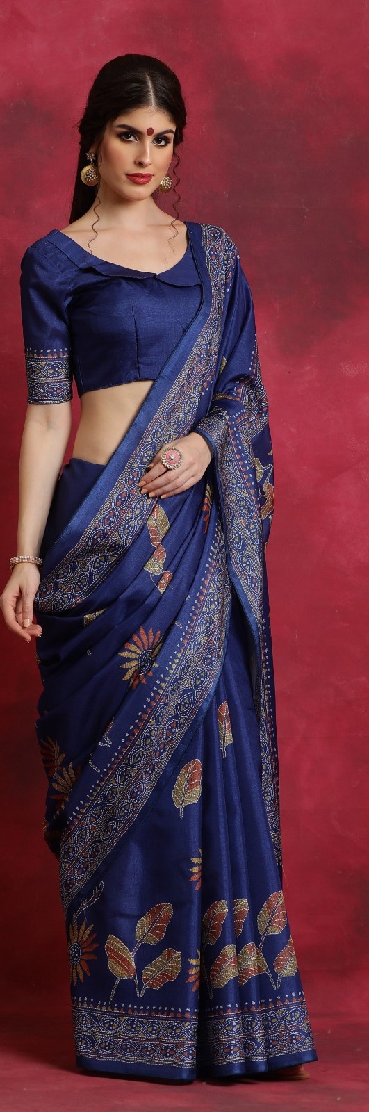 Embracing Tradition with a Modern Twist: Discover the Kantha Print Saree
