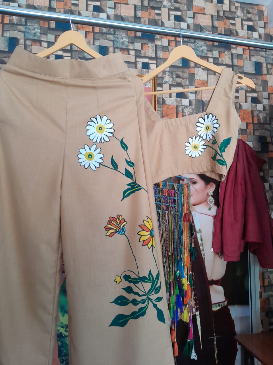 Embracing Confidence: How a Crop Top and Pant Transformed Vaibhavi's Life