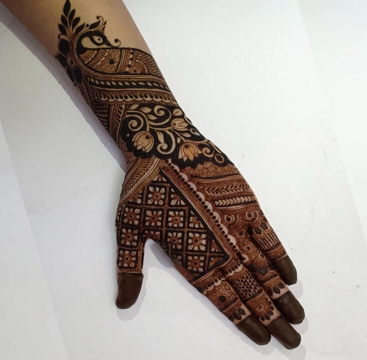 Transform Your Special Day with the Art of Rajasthani Mehendi