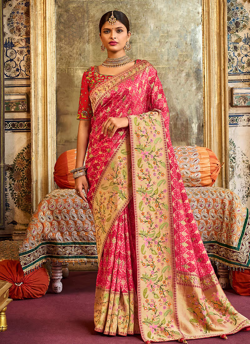 Transform Your Party Wear Saree Experience: A Tale of Elegance and Ease