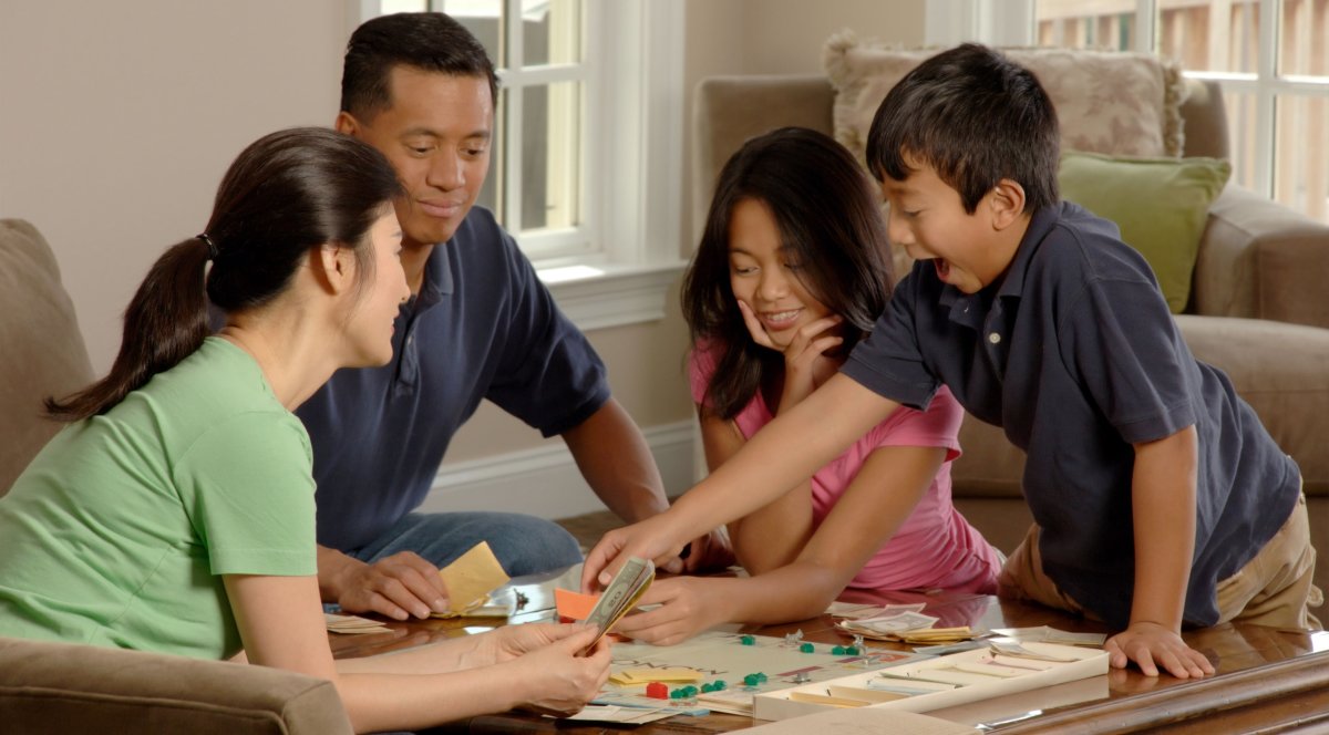 Transforming Family Nights: How Board Games Are Bringing Indian Families Closer | By Kaushal Jain