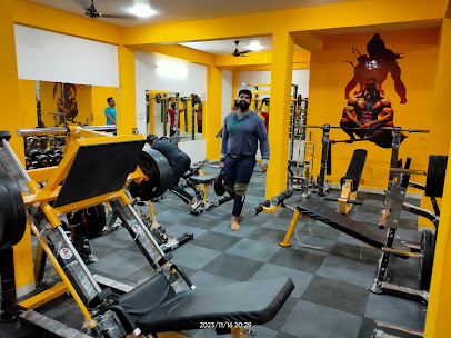 Transforming Lives with Expert Trainers: Meet Raj's Journey to Fitness Success